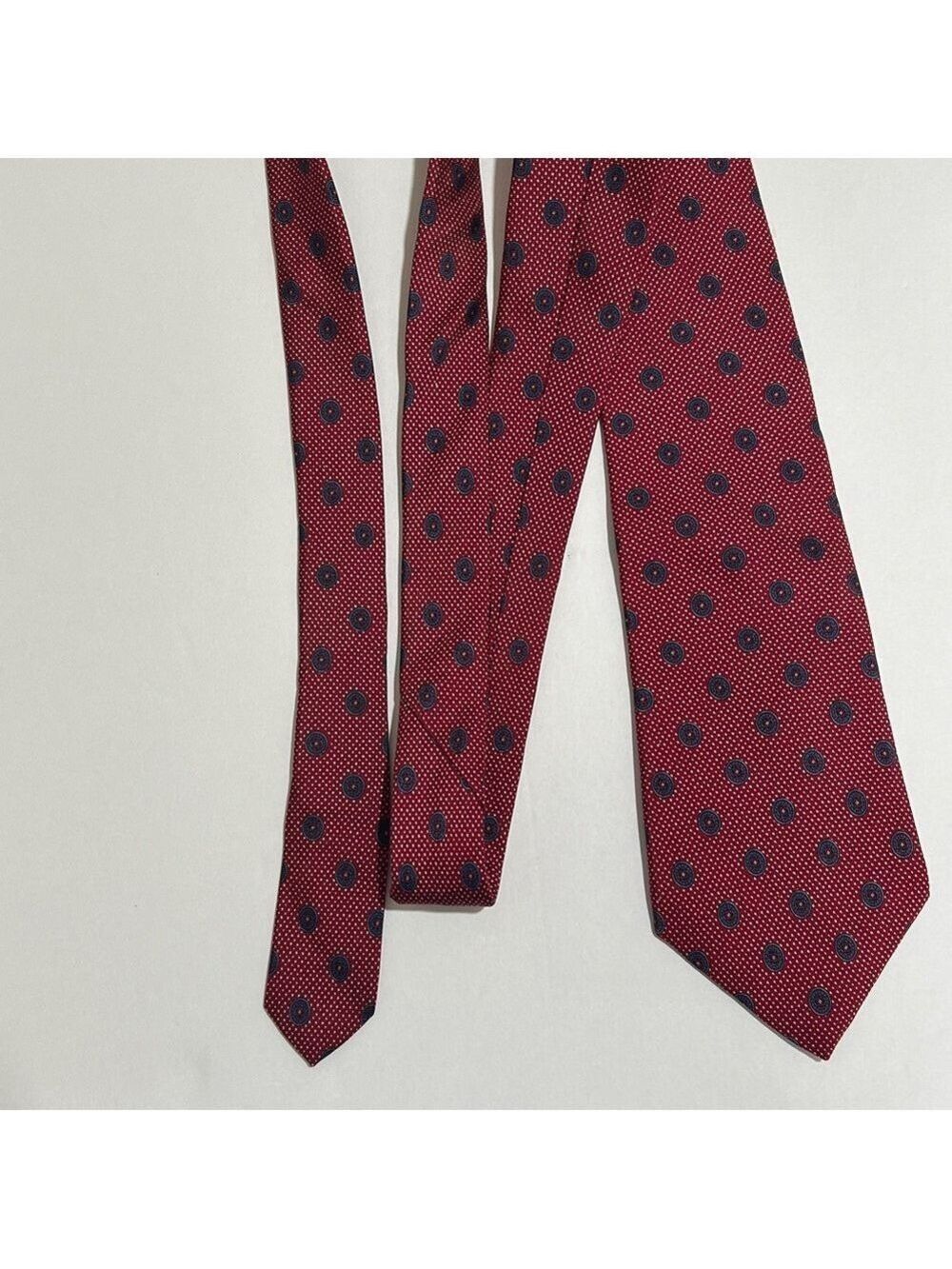 Christian Dior Elegant Red Patterned Ties Set of 2. Vintage. Preowned - Picture 8 of 9